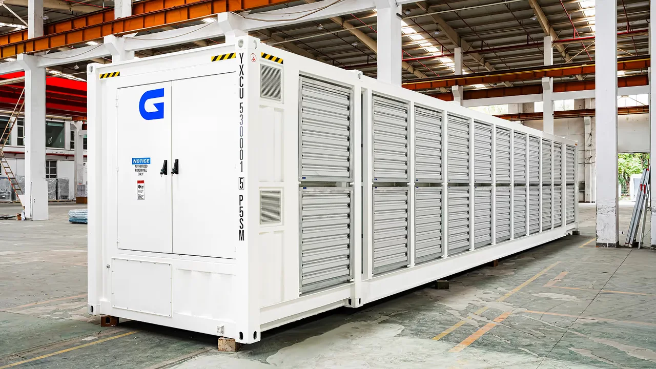 Giga Box Air on the factory floor