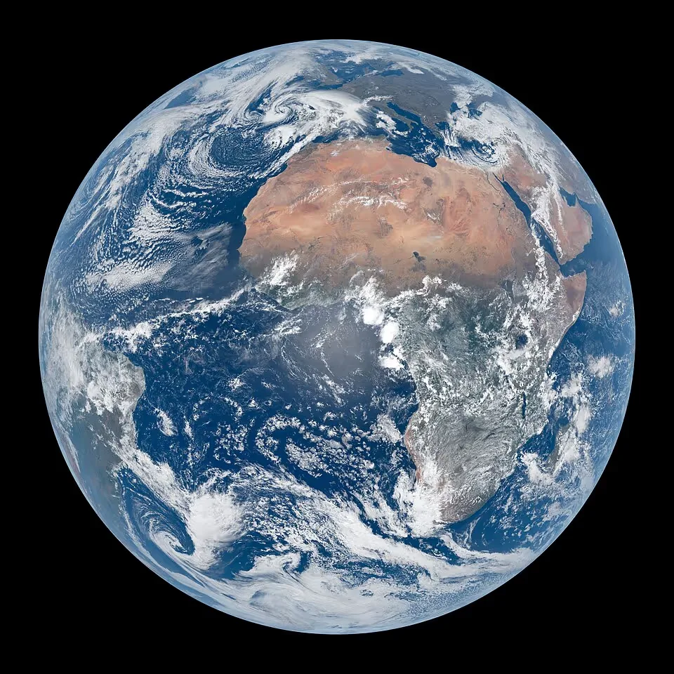 By European Organisation for the Exploitation of Meteorological Satellites, Attribution, https://commons.wikimedia.org/w/index.php?curid=166425609